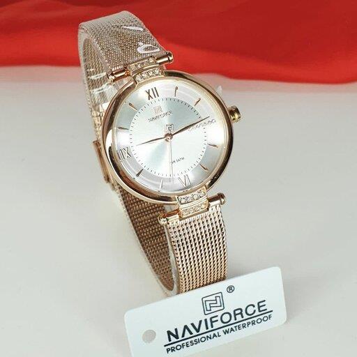 ساعت مچی زنانه و دخترانه ناویفورس اورجینال شرکتی بند و بدنه فلزی استیل رنگ رز گلد با موتور اصلی ژاپن و گارانتی یکساله